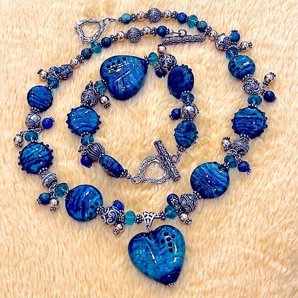 Trader Rick’s 💙Colors of Heaven💙set - Picture 8 of 12